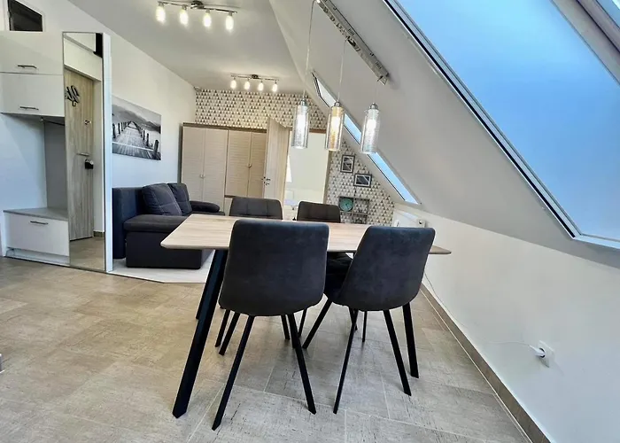 Molo * 巴拉通雷勒